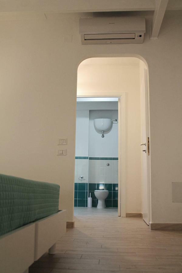 B&B Le Tre Spiagge Calasetta Exterior foto